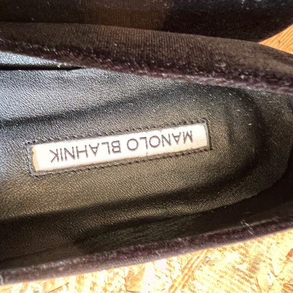 Manolo Blahnik velvet crystal embellishment Ballet flats - Picture 3 of 4